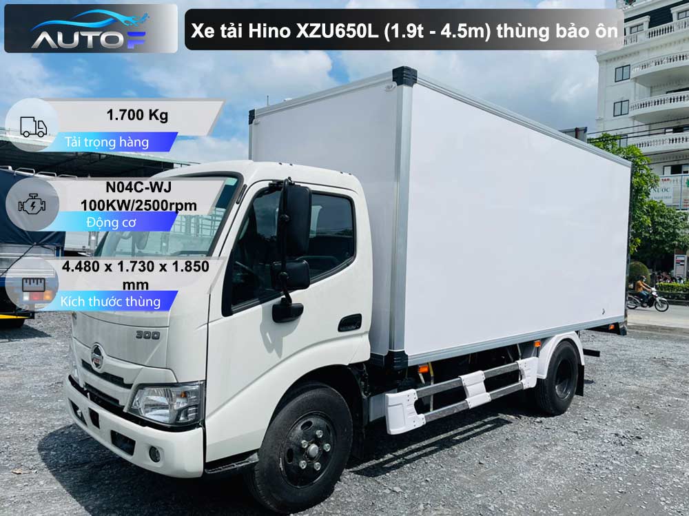 Xe tải Hino XZU650L (1.9t - 4.5m) thùng bảo ôn